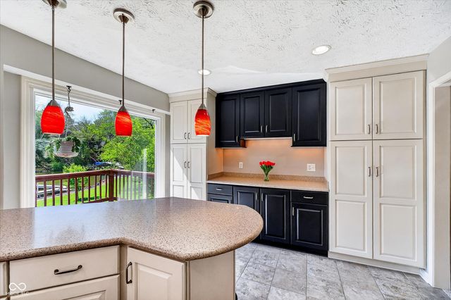 2427 Hawthorn Place, Noblesville, IN 46062