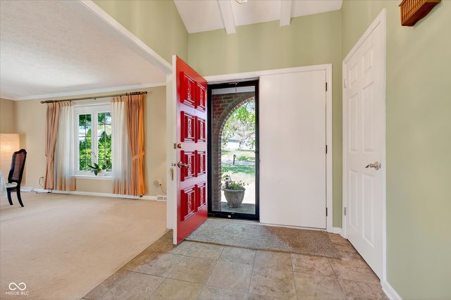 2427 Hawthorn Place, Noblesville, IN 46062