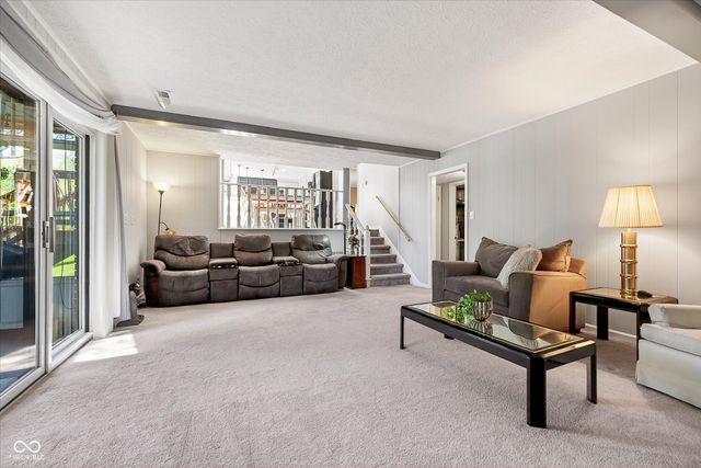 2427 Hawthorn Place, Noblesville, IN 46062