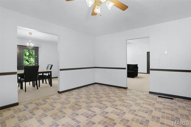 1841 Spruce Hill Drive, Belleville, IL 62221