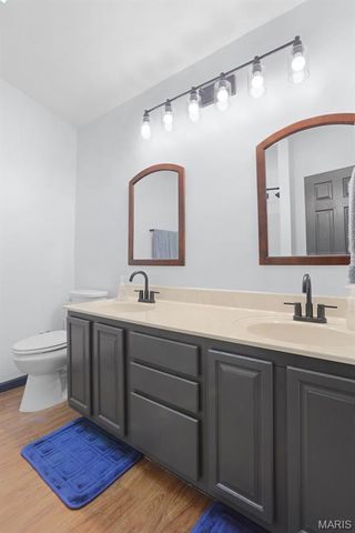 1841 Spruce Hill Drive, Belleville, IL 62221