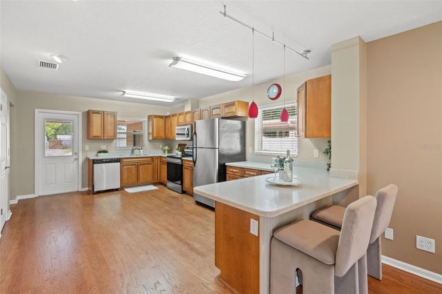 607 N LINCOLN AVENUE, Tampa, FL 33609