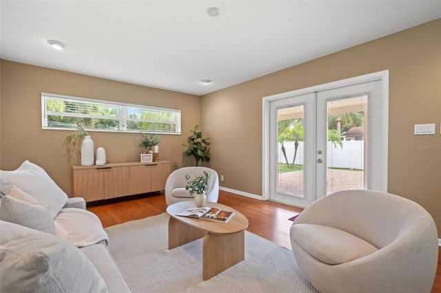 607 N LINCOLN AVENUE, Tampa, FL 33609