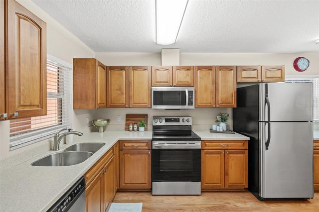607 N LINCOLN AVENUE, Tampa, FL 33609