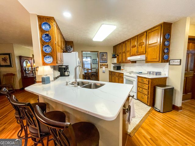 2117 W Grantville Road, Grantville, GA 30220