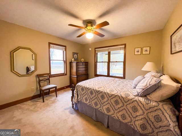 2117 W Grantville Road, Grantville, GA 30220