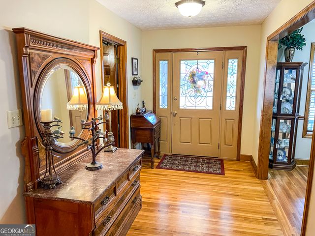 2117 W Grantville Road, Grantville, GA 30220