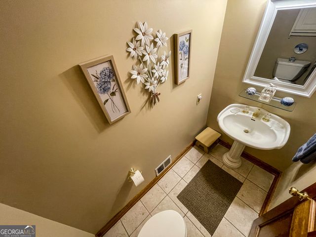 2117 W Grantville Road, Grantville, GA 30220