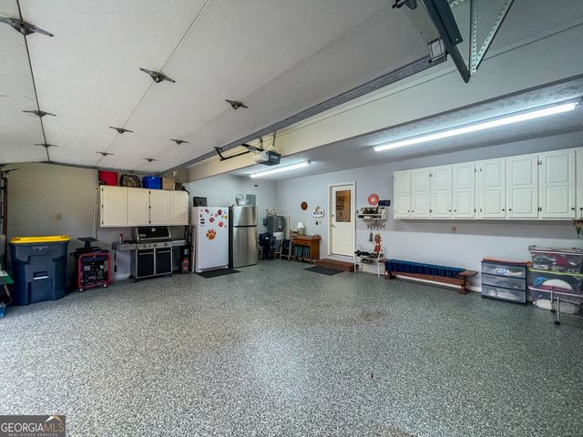 2117 W Grantville Road, Grantville, GA 30220