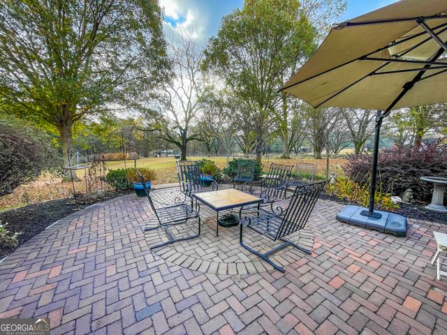 2117 W Grantville Road, Grantville, GA 30220