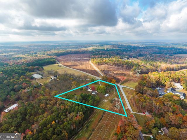 2117 W Grantville Road, Grantville, GA 30220