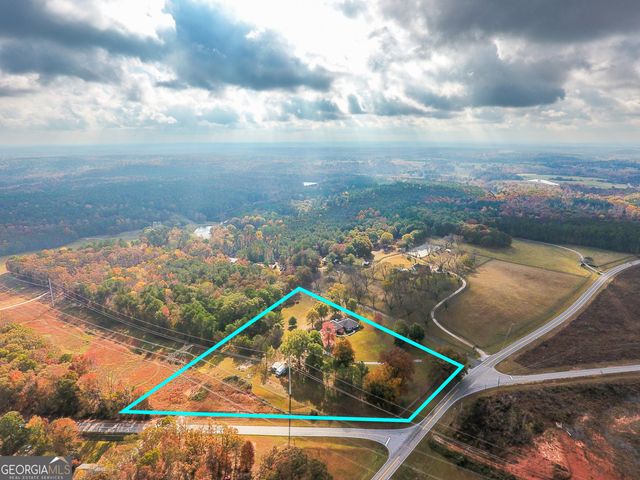 2117 W Grantville Road, Grantville, GA 30220