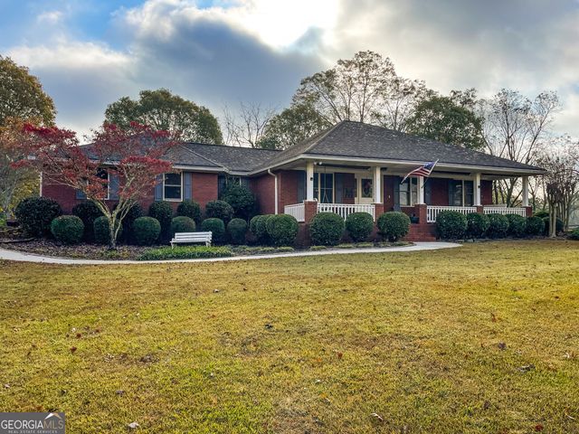 2117 W Grantville Road, Grantville, GA 30220