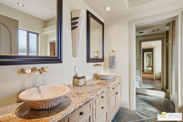20 Clancy Lane, Rancho Mirage, CA 92270