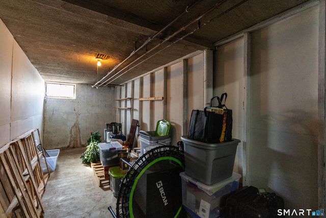 30 Outlook Avenue APT 104, West Hartford, CT 06119