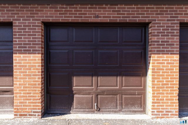 30 Outlook Avenue APT 104, West Hartford, CT 06119