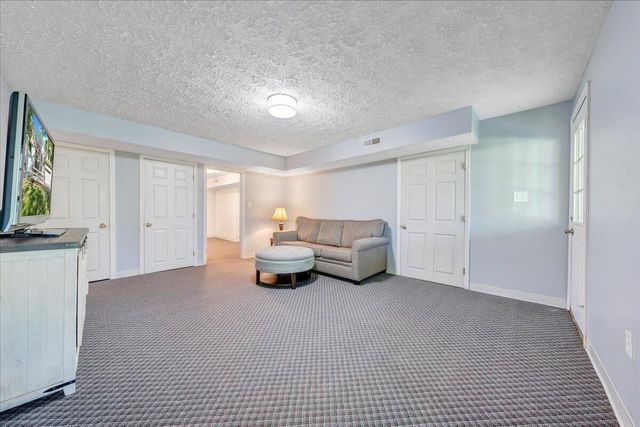 55 Walnut Trace DR, Hardy, VA 24101