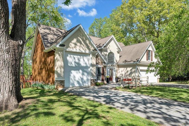 55 Walnut Trace DR, Hardy, VA 24101