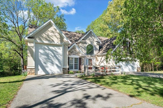 55 Walnut Trace DR, Hardy, VA 24101