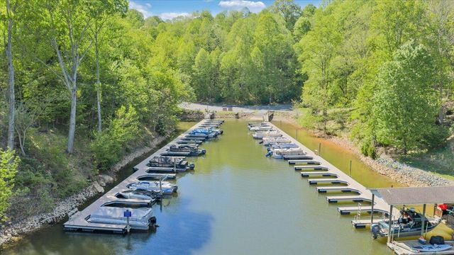 55 Walnut Trace DR, Hardy, VA 24101