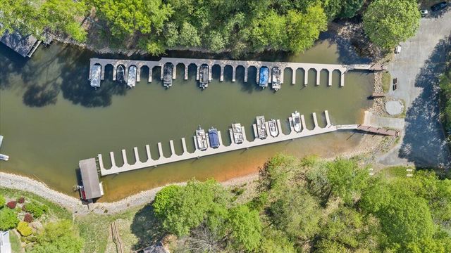 55 Walnut Trace DR, Hardy, VA 24101