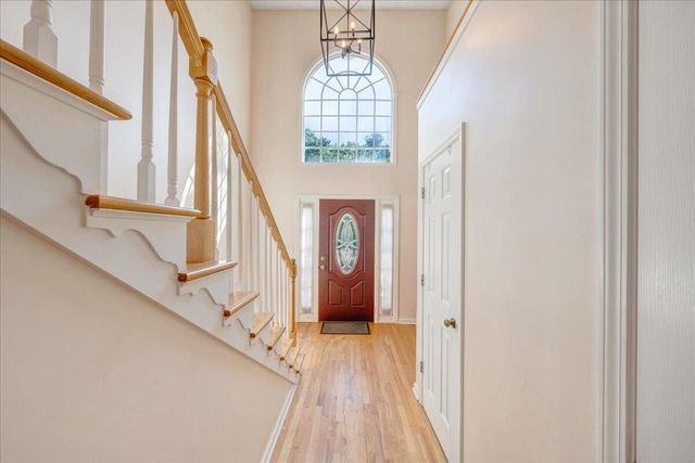 55 Walnut Trace DR, Hardy, VA 24101