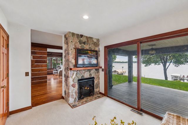 5573 Bartlett Boulevard, Mound, MN 55364