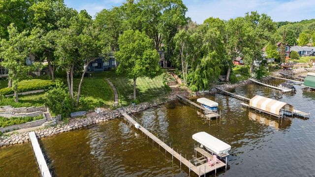 5573 Bartlett Boulevard, Mound, MN 55364