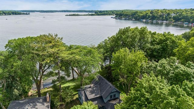 5573 Bartlett Boulevard, Mound, MN 55364