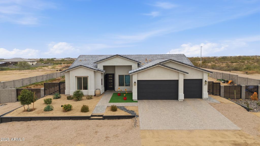 24572 N 157TH Drive, Surprise, AZ 85387 — exterior