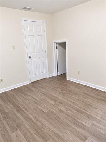 1219 Lochshyre Court, Lawrenceville, GA 30043