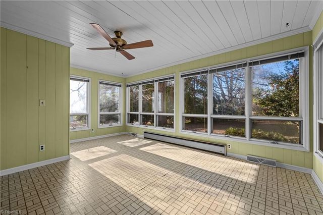 304 Irving Park Drive, Kernersville, NC 27284