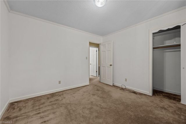 304 Irving Park Drive, Kernersville, NC 27284