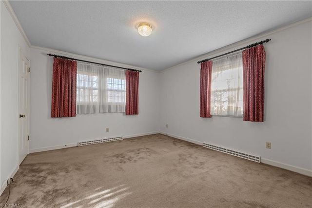 304 Irving Park Drive, Kernersville, NC 27284