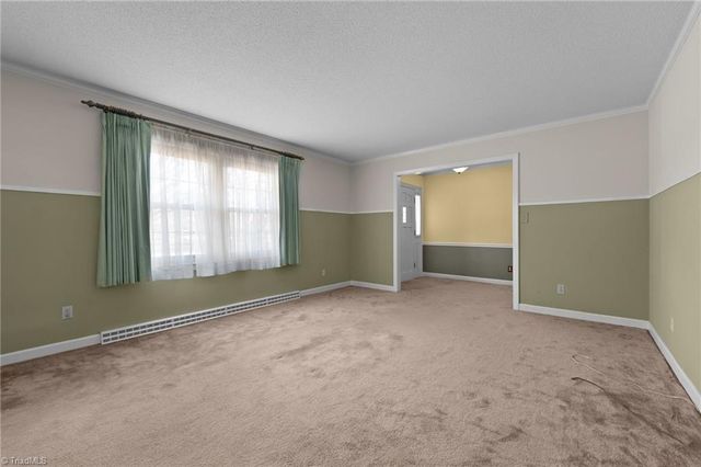 304 Irving Park Drive, Kernersville, NC 27284