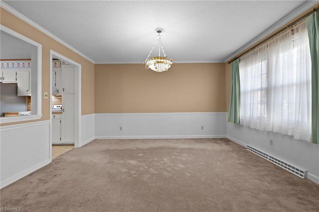 304 Irving Park Drive, Kernersville, NC 27284