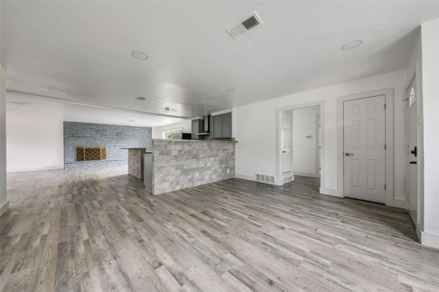 4524 Harvey, Mesquite, TX 75150