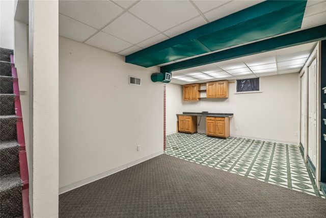 4685 E 46th Street, Des Moines, IA 50317