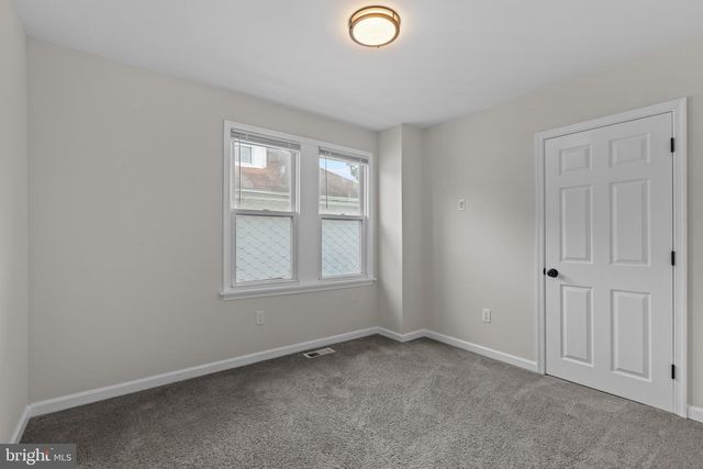 20 MELROSE AVE, Lansdowne, PA 19050
