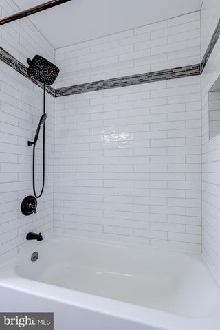 20 MELROSE AVE, Lansdowne, PA 19050