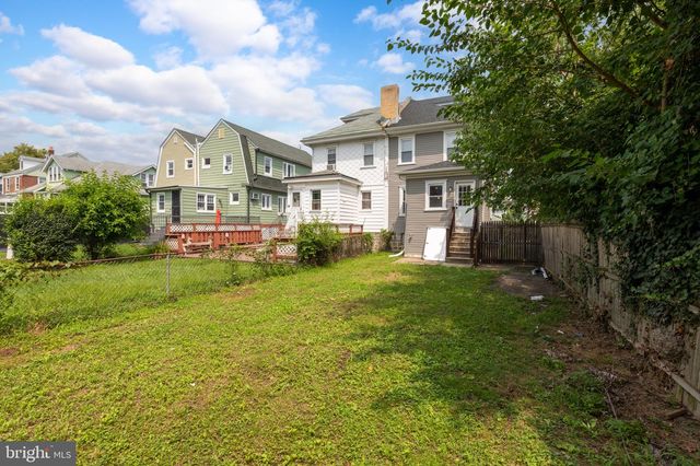 20 MELROSE AVE, Lansdowne, PA 19050