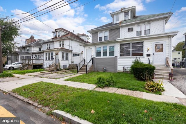 20 MELROSE AVE, Lansdowne, PA 19050
