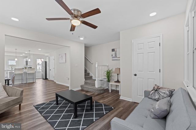 20 MELROSE AVE, Lansdowne, PA 19050
