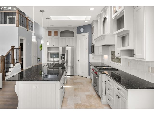 12567 Se VERLIE St, Happy Valley, OR 97086