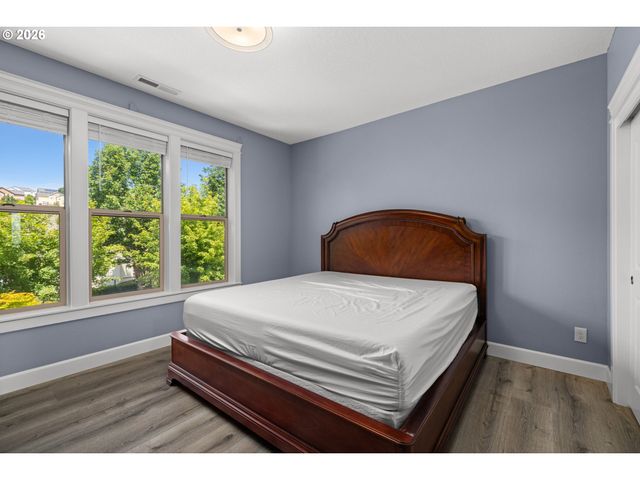12567 Se VERLIE St, Happy Valley, OR 97086
