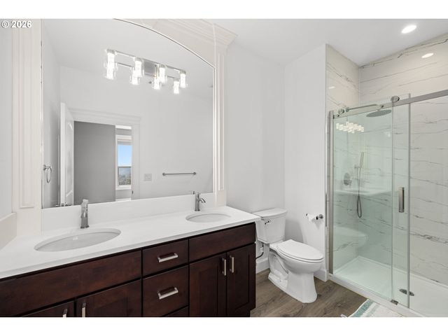 12567 Se VERLIE St, Happy Valley, OR 97086