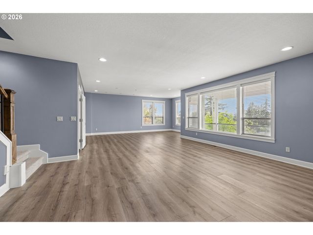 12567 Se VERLIE St, Happy Valley, OR 97086