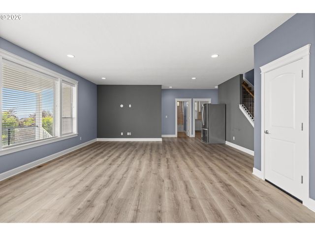 12567 Se VERLIE St, Happy Valley, OR 97086