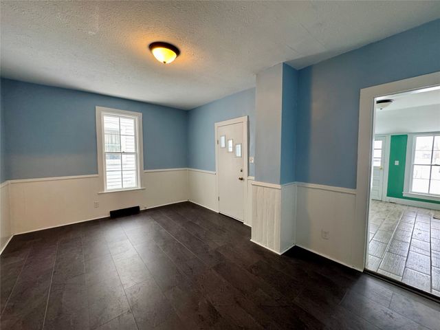 518 W 19TH Street, Erie, PA 16502