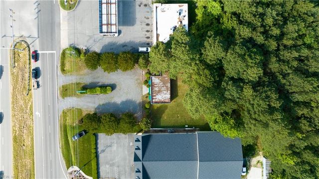 7002 George Washington Memorial HWY, Gloucester, VA 23061